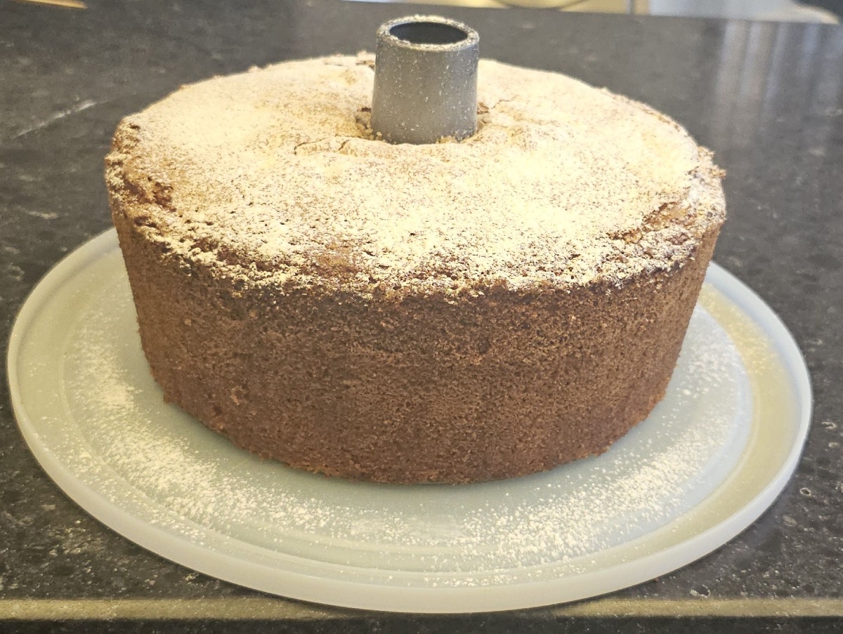 עוגת תפוזים ברוטב