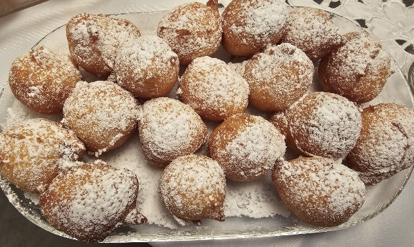 סופגניות יופלה  בטעם וניל