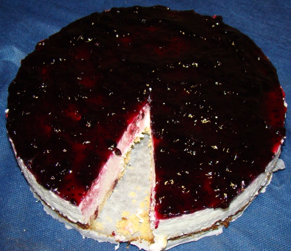 עוגת גבינה עם אוכמנויות